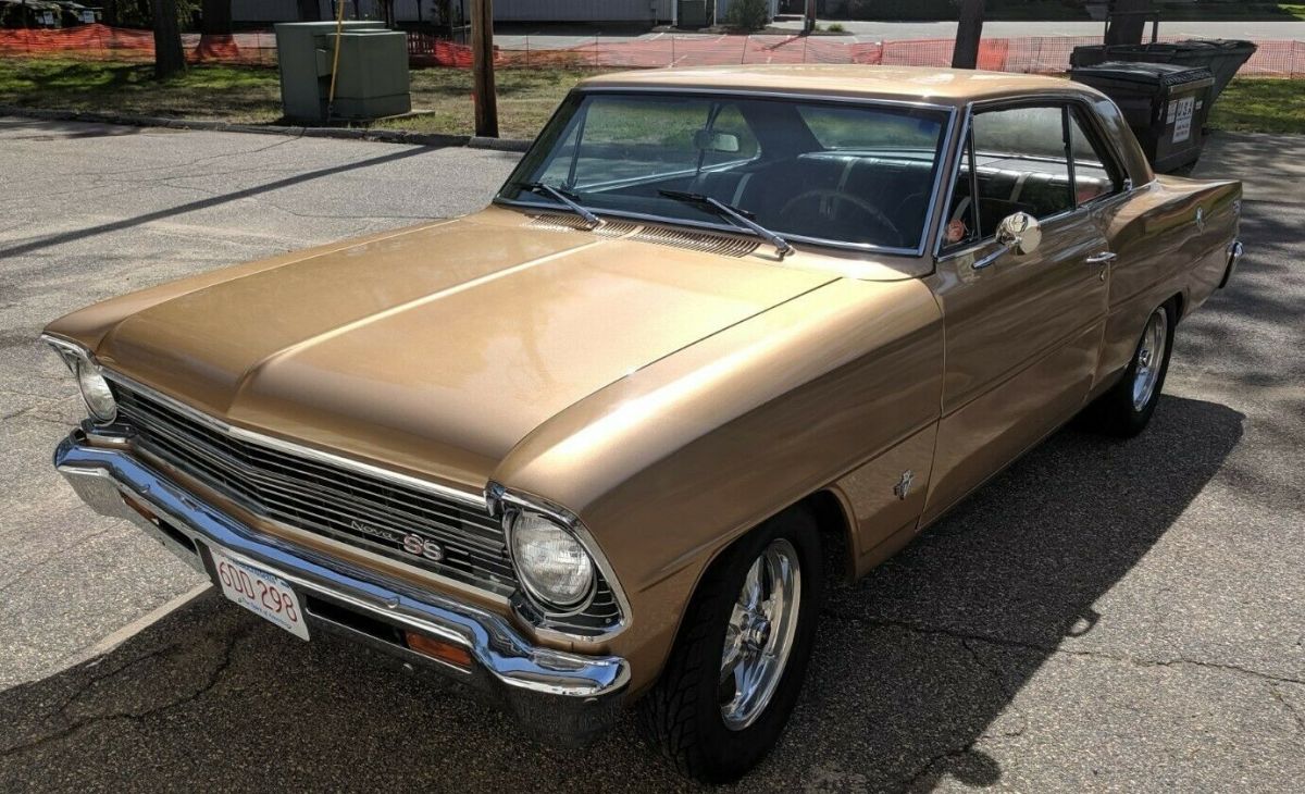 1967 Gold Chevrolet Nova --
