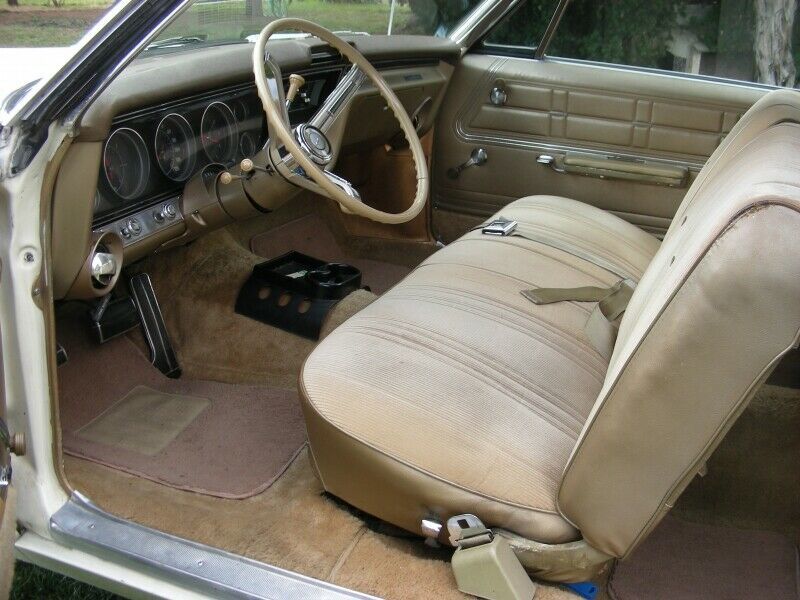 1967 Cream Chevrolet Impala Sedan