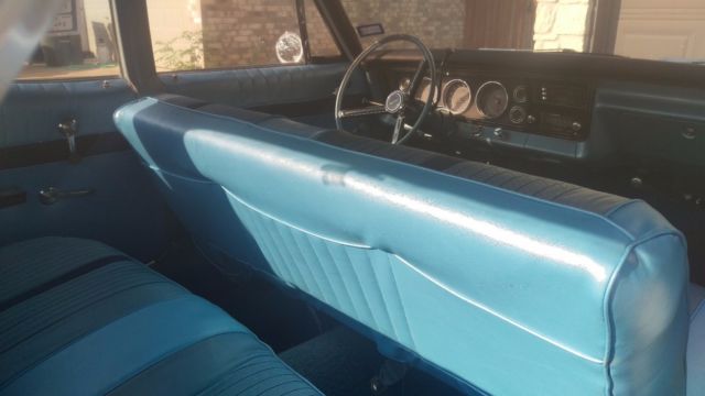 1967 White Chevrolet Bel Air/150/210 Sedan
