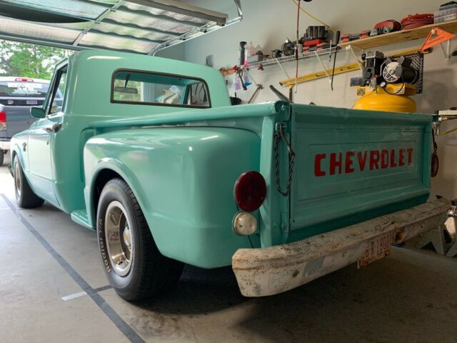 1967 Green Chevrolet C-10 Standard Cab Pickup