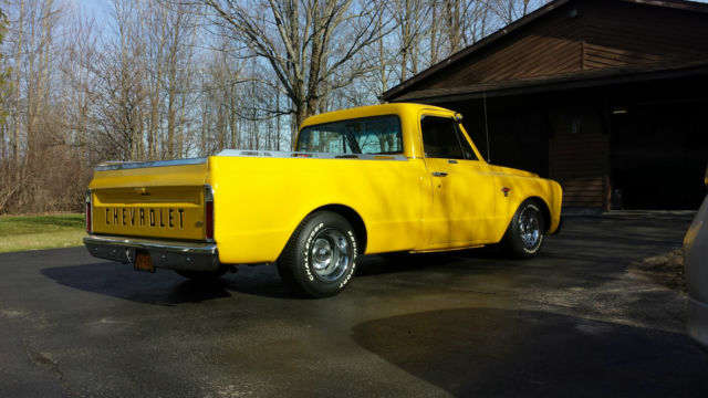 1967 Yellow Chevrolet C-10 Standard Cab Pickup