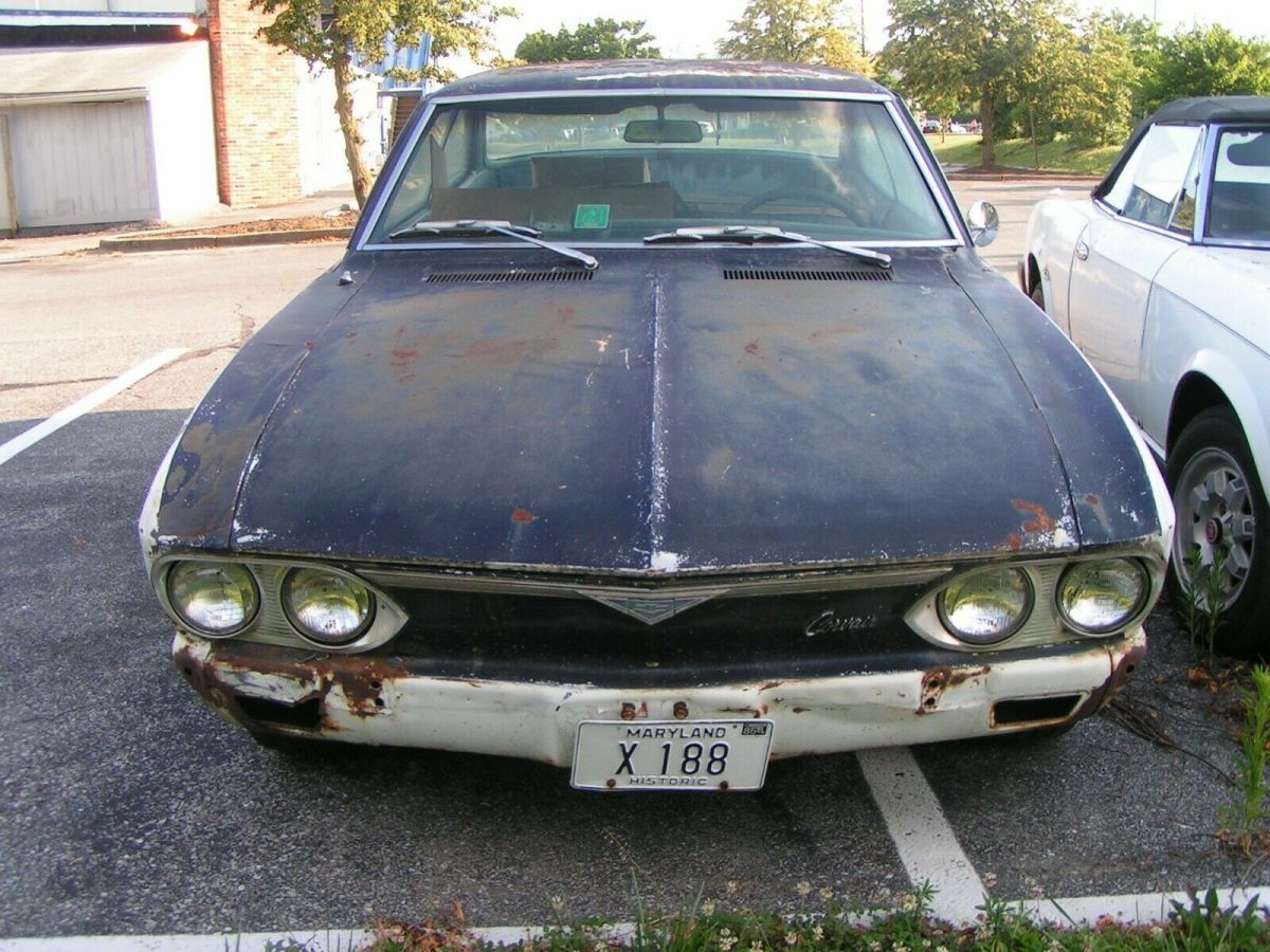 1967 BLUE AND WHITE Chevrolet Corvair Coupe