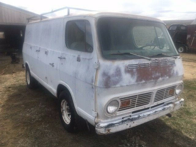 1967 White Chevrolet G20 Van