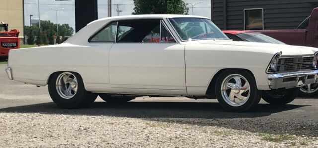 1967 White Chevrolet Nova Coupe