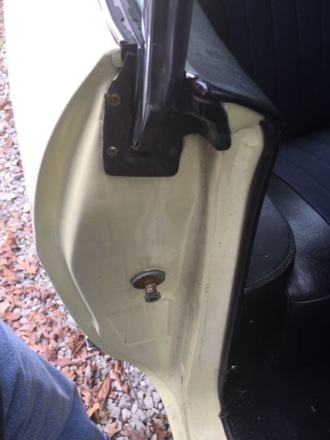 1967 Yellow Chevrolet Impala Coupe