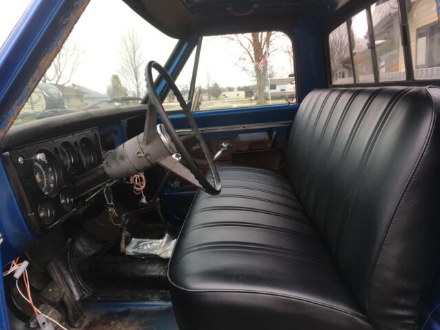 1967 Blue Chevrolet C-10 Standard Cab Pickup