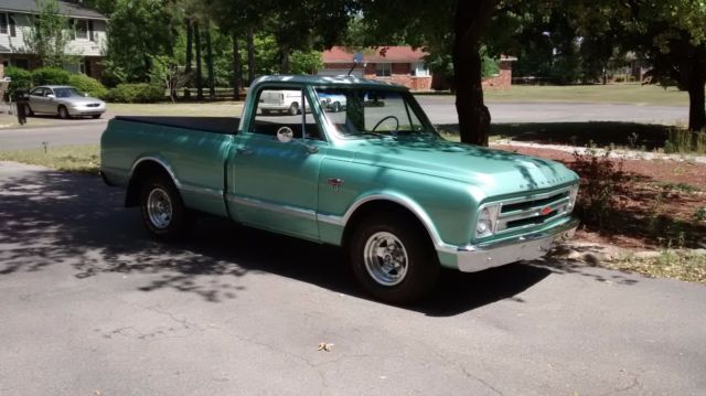 1967 Green Chevrolet C-10 Standard Cab Pickup