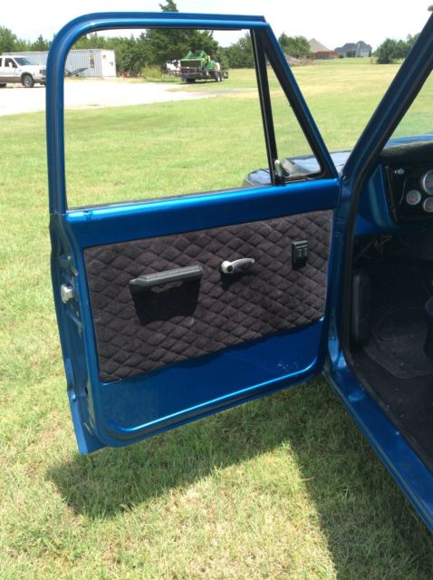 1967 Blue Chevrolet C-10 Standard Cab Pickup