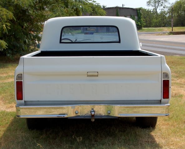 1967 White Chevrolet C-10 pickup