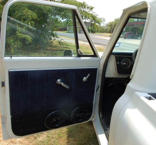 1967 White Chevrolet C-10 pickup
