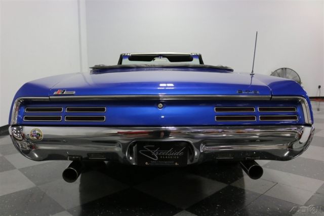 1967 Blue Pontiac GTO