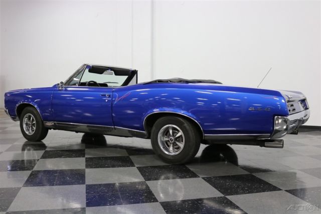 1967 Blue Pontiac GTO