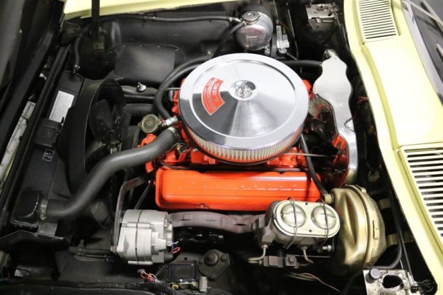 1967 Red Chevrolet Corvette