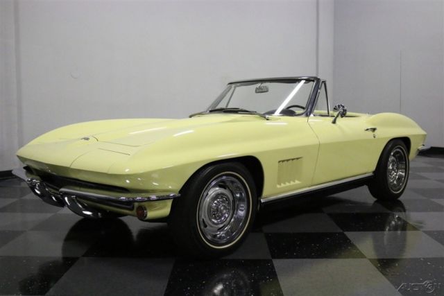1967 Red Chevrolet Corvette