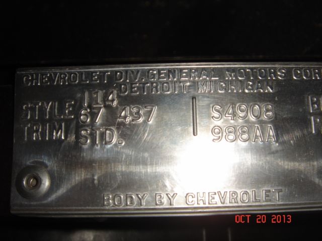 1967 Marlboro Maroon 988 Chevrolet Corvette Coupe