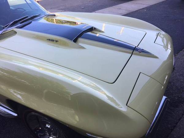 1967 Red Chevrolet Corvette