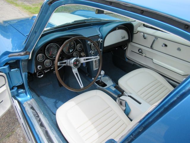 1967 Blue Chevrolet Corvette Coupe