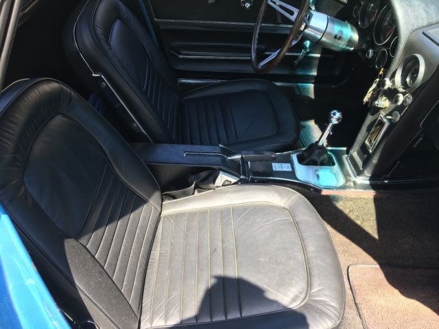 1967 blue Chevrolet Corvette Convertible
