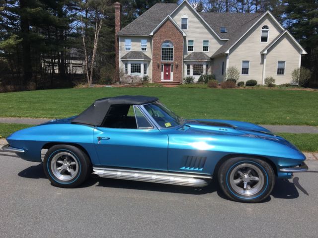 1967 blue Chevrolet Corvette Convertible