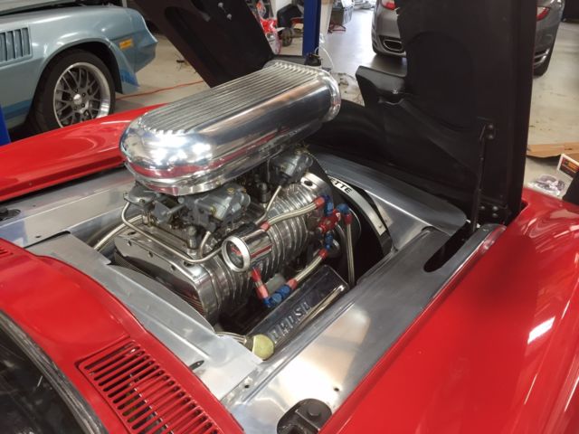 1967 White Chevrolet Corvette Convertible