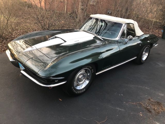 1967 Goodwood Green Chevrolet Corvette Convertible