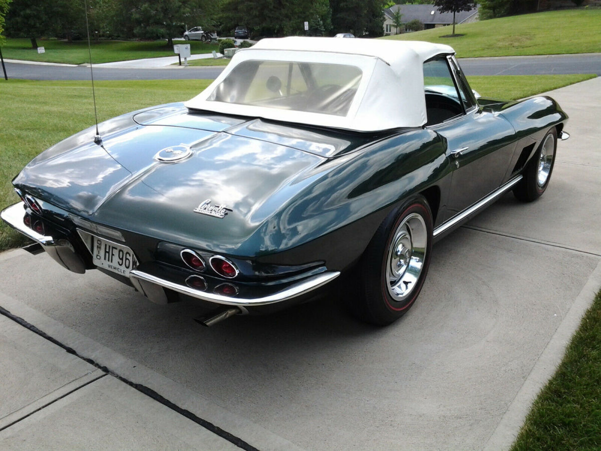 1967 Green Chevrolet Corvette Convertible