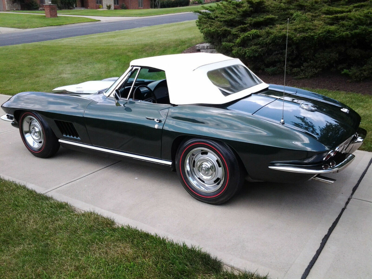 1967 Green Chevrolet Corvette Convertible