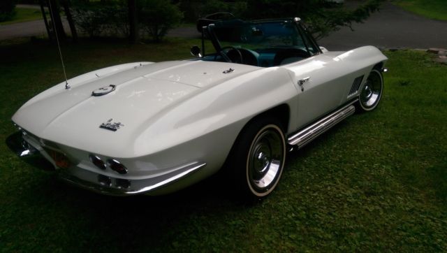 1967 White Chevrolet Corvette Convertible
