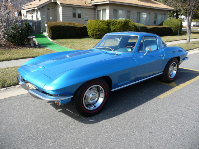 1967 MARINA BLUE Chevrolet Corvette Coupe