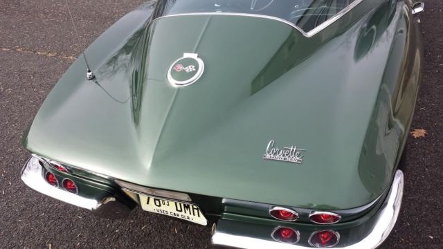 1967 Green Chevrolet Corvette Coupe