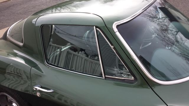 1967 Green Chevrolet Corvette Coupe