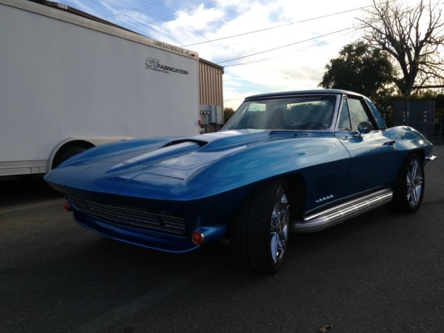1967 Silver Chevrolet Corvette Coupe