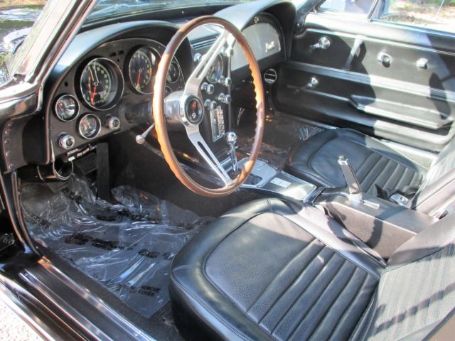 1967 Black Chevrolet Corvette