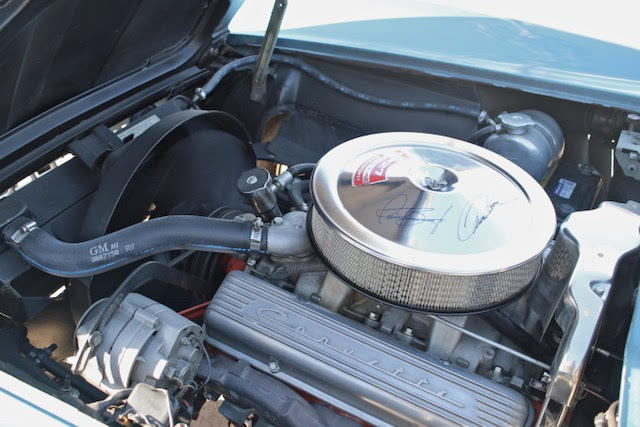 1967 Blue Chevrolet Corvette