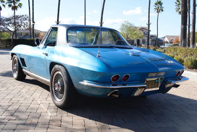 1967 Blue Chevrolet Corvette