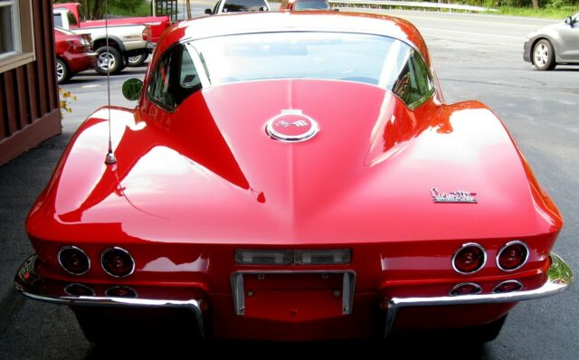 1967 Rally Red w/Black Stinger Chevrolet Corvette Coupe