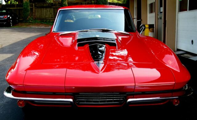 1967 Rally Red w/Black Stinger Chevrolet Corvette Coupe