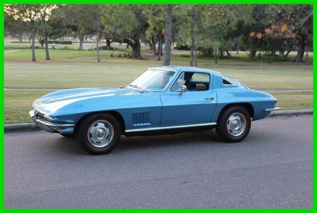 1967 Blue Chevrolet Corvette