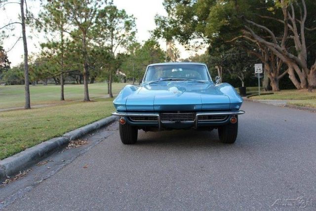 1967 Blue Chevrolet Corvette