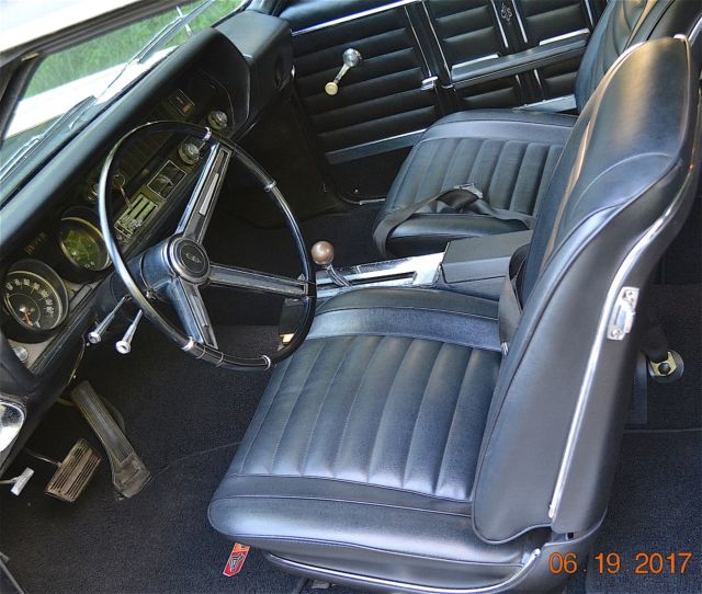 1967 SAFFRON YELLOW Oldsmobile 442 Coupe