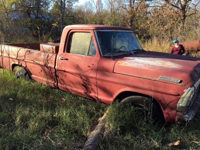 1967 Ford F-100