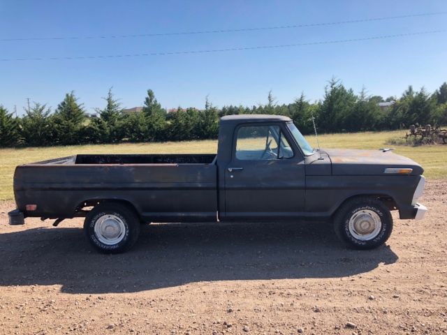 1969 Ford F-100 Standard Cab Pickup