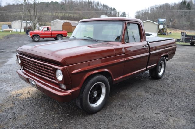 1967 Brown Ford F-100 shortbed