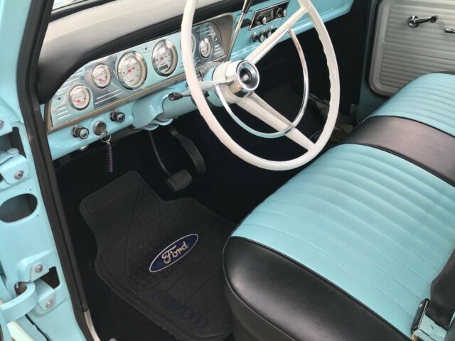 1967 Frost Turquoise & White Ford F-100 Standard Cab Pickup