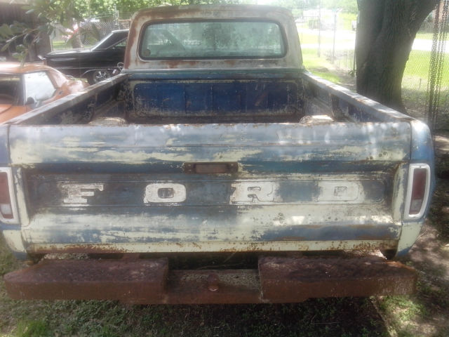 1967 Blue Ford F-100 Longbed