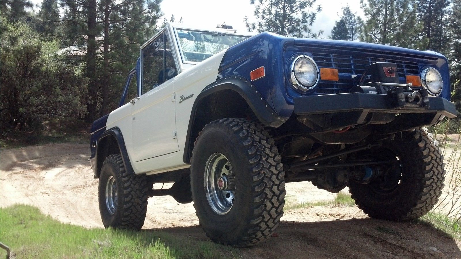 1967 Blue/White Ford Bronco