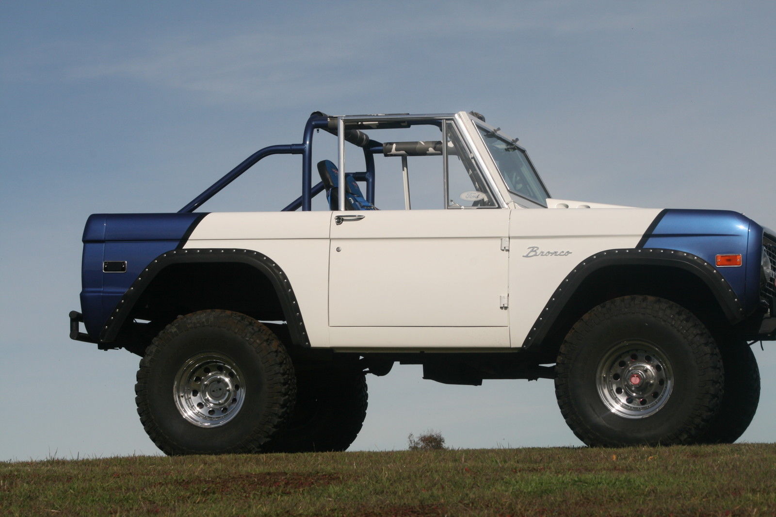 1967 Blue/White Ford Bronco