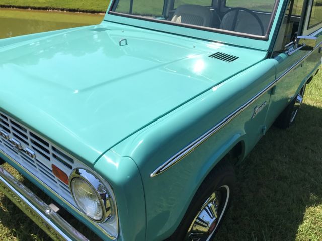 1967 Green Ford bronco Convertible