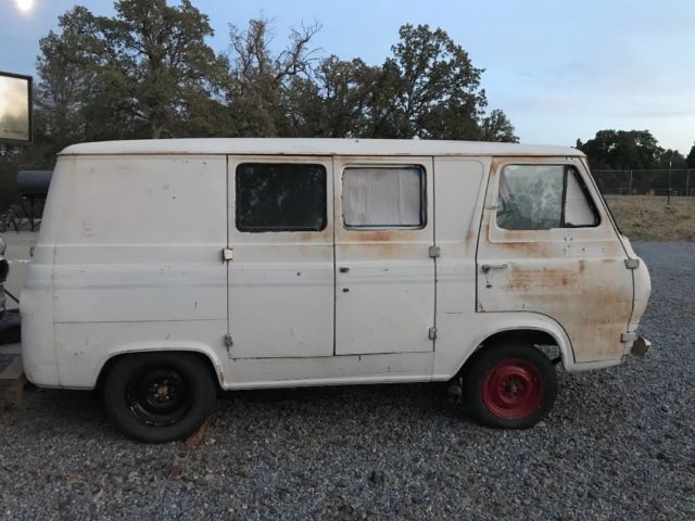 1967 Ford E-Series Van