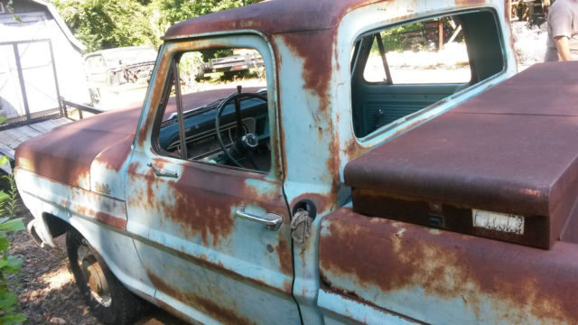1967 Ford F-100